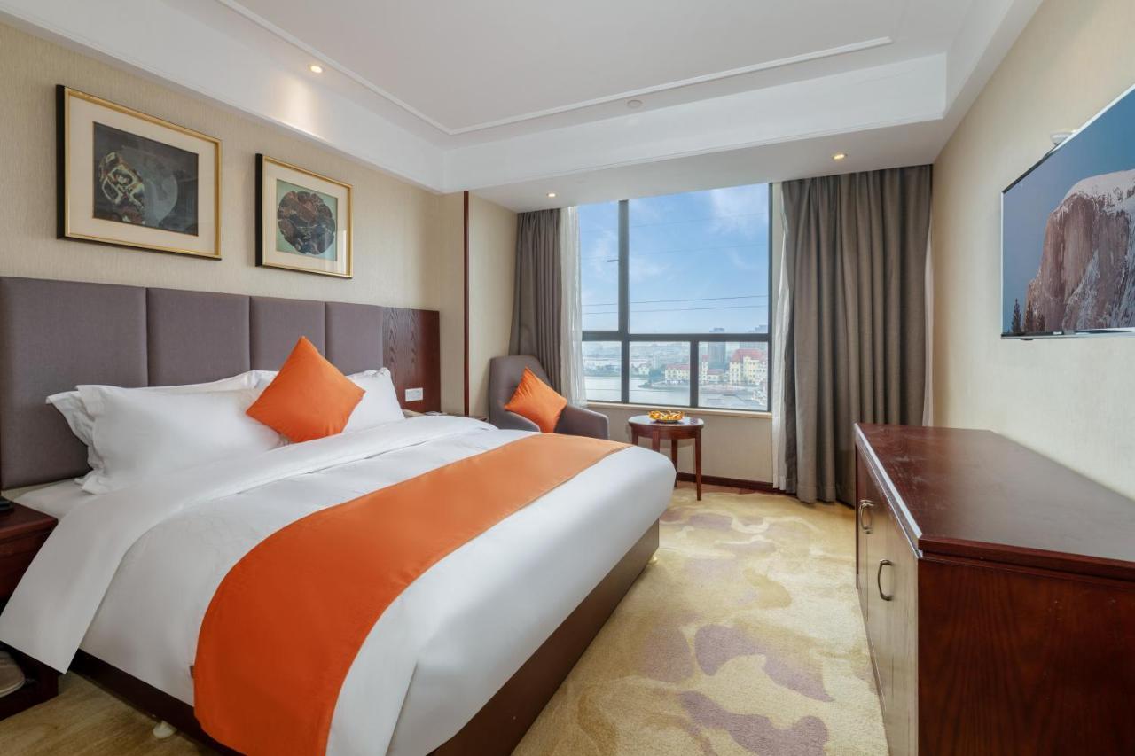 Huzhou Wealth Hotel Exterior foto